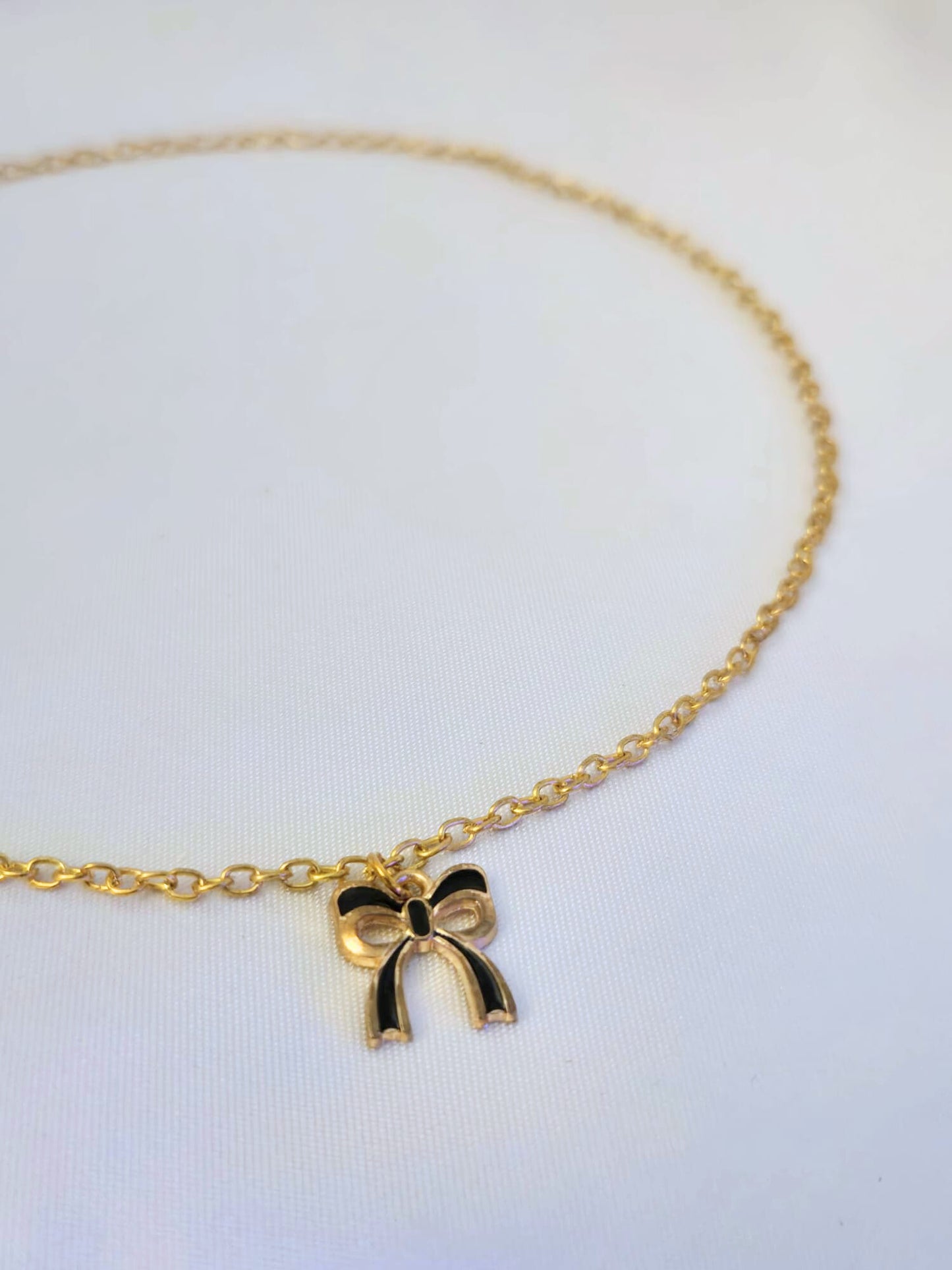 Collier Avy